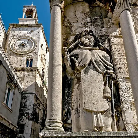 Luxury App Old Town Palace * Split