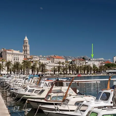 Luxury App Old Town Palace Split