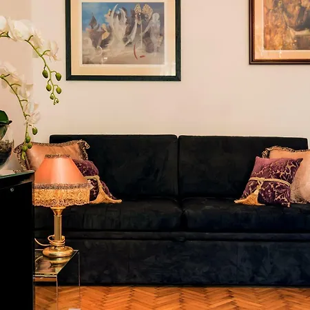 Apartment Luxury App Old Town Palace